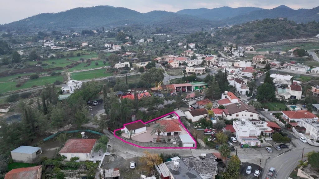 3 Bedroom House for Sale in Lythrodontas, Nicosia District