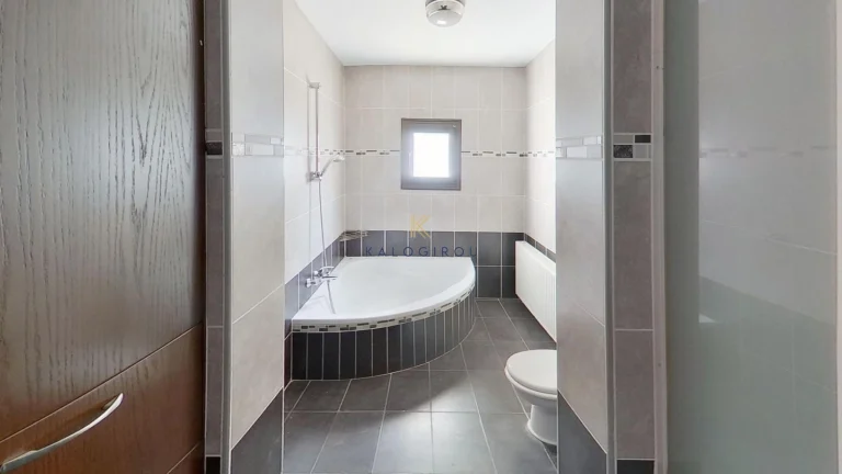 3 Bedroom House for Sale in Lythrodontas, Nicosia District