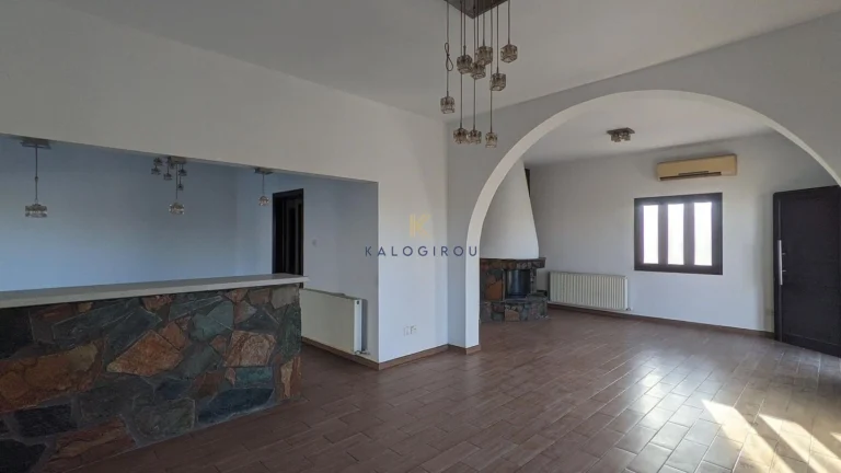 3 Bedroom House for Sale in Lythrodontas, Nicosia District