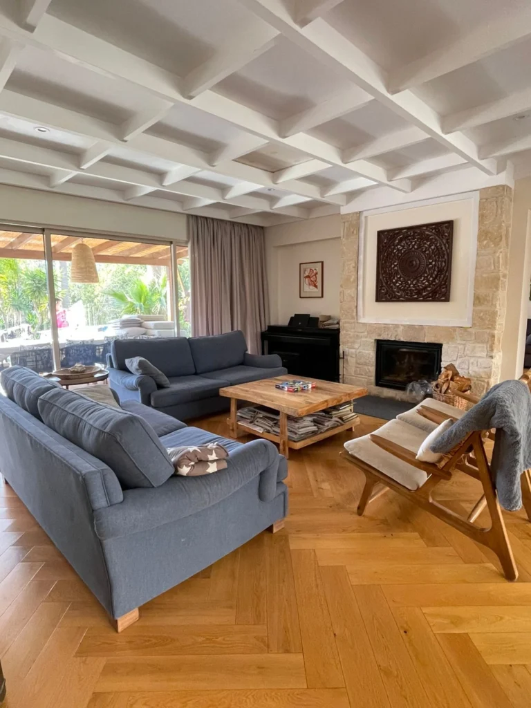 6+ Bedroom House for Sale in Akrounta, Limassol District