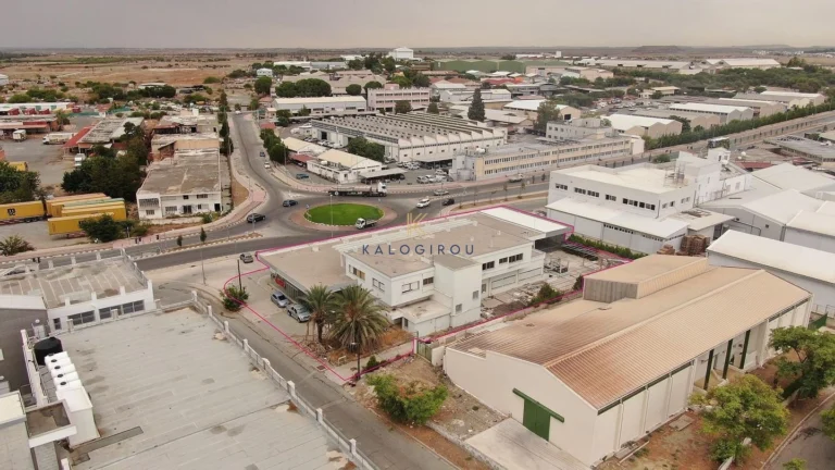 1392m² Commercial for Sale in Nicosia – Kaimakli