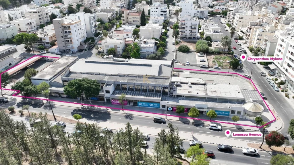 4335m² Building for Sale in Strovolos, Nicosia District