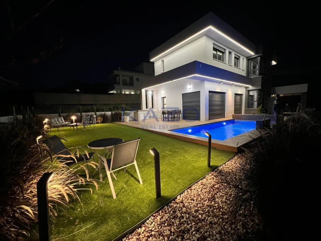 3 Bedroom House for Sale in Limassol – Agios Athanasios