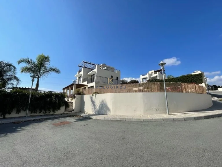 4 Bedroom House for Sale in Agios Theodoros, Larnaca District