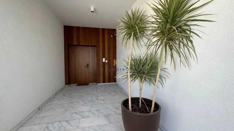 5 Bedroom House for Sale in Chlorakas, Paphos District