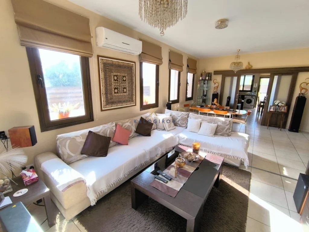 3 Bedroom House for Sale in Livadia Larnakas, Larnaca District