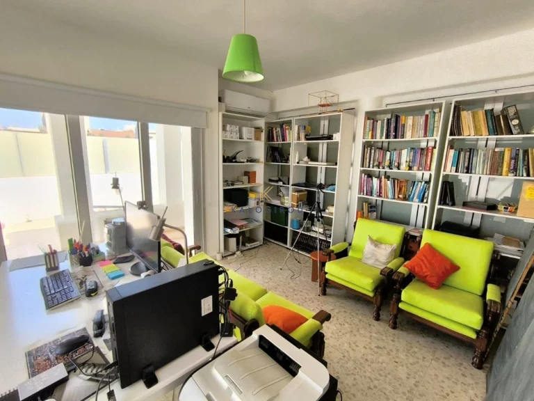 Cheap Houses and Villas for Sale Larnaca up to 400000 euro