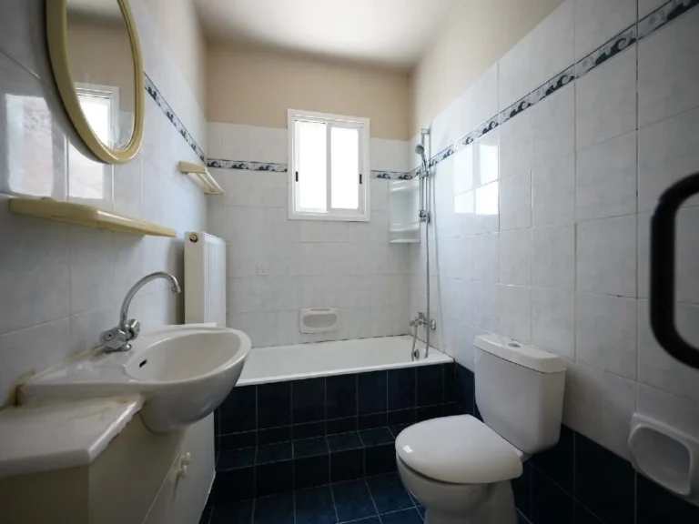 3 Bedroom Apartment for Sale in Strovolos, Nicosia District