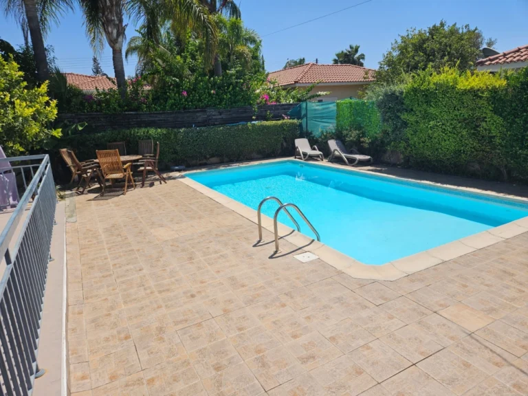 3 Bedroom House for Sale in Erimi, Limassol District