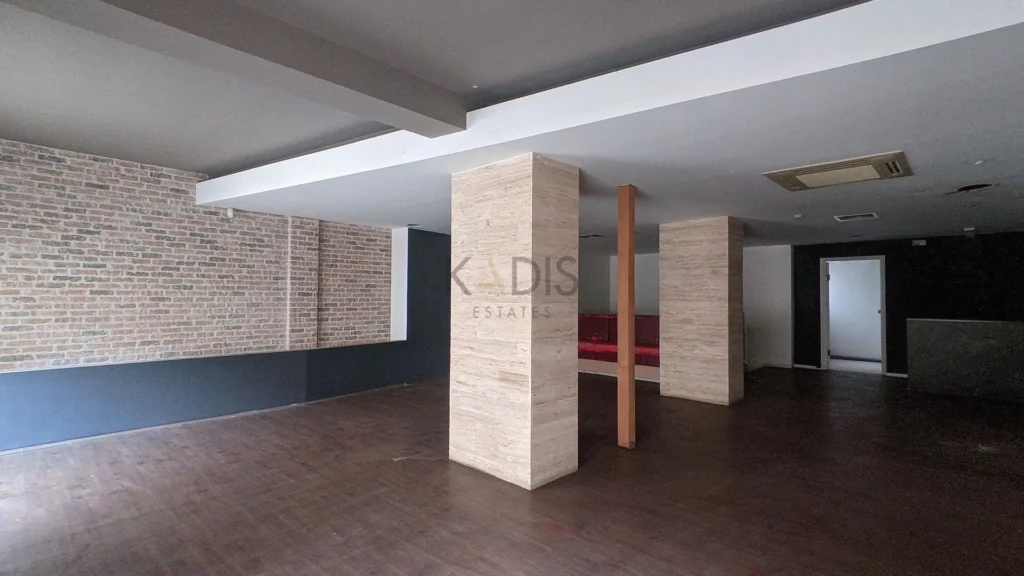 415m² Commercial for Sale in Nicosia District