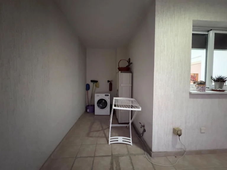 2 Bedroom Apartment for Rent in Kato Polemidia, Limassol District