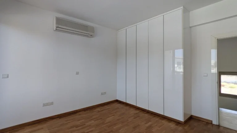 Cheap Houses and Villas for Sale Nicosia up to 1000000 euro