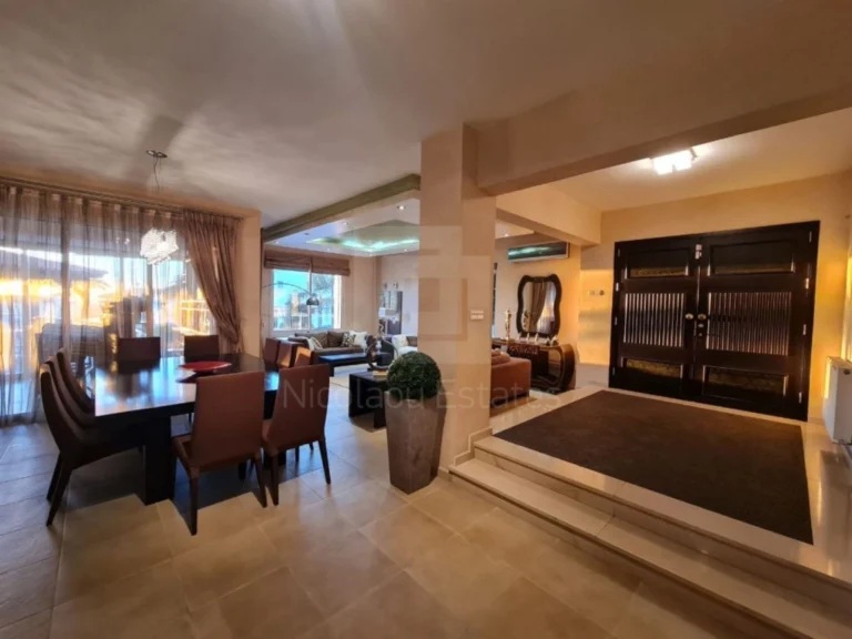 6+ Bedroom House for Sale in Konia, Paphos District