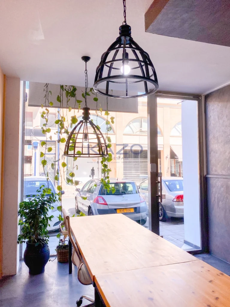 Офис 220 м² в аренду в районе Лимассола