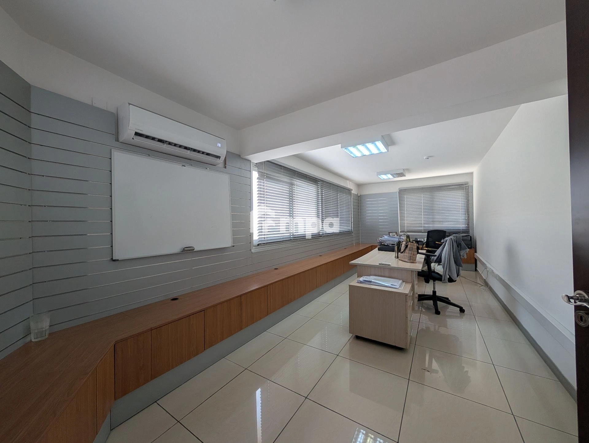 160m² Office for Rent in Strovolos, Nicosia District