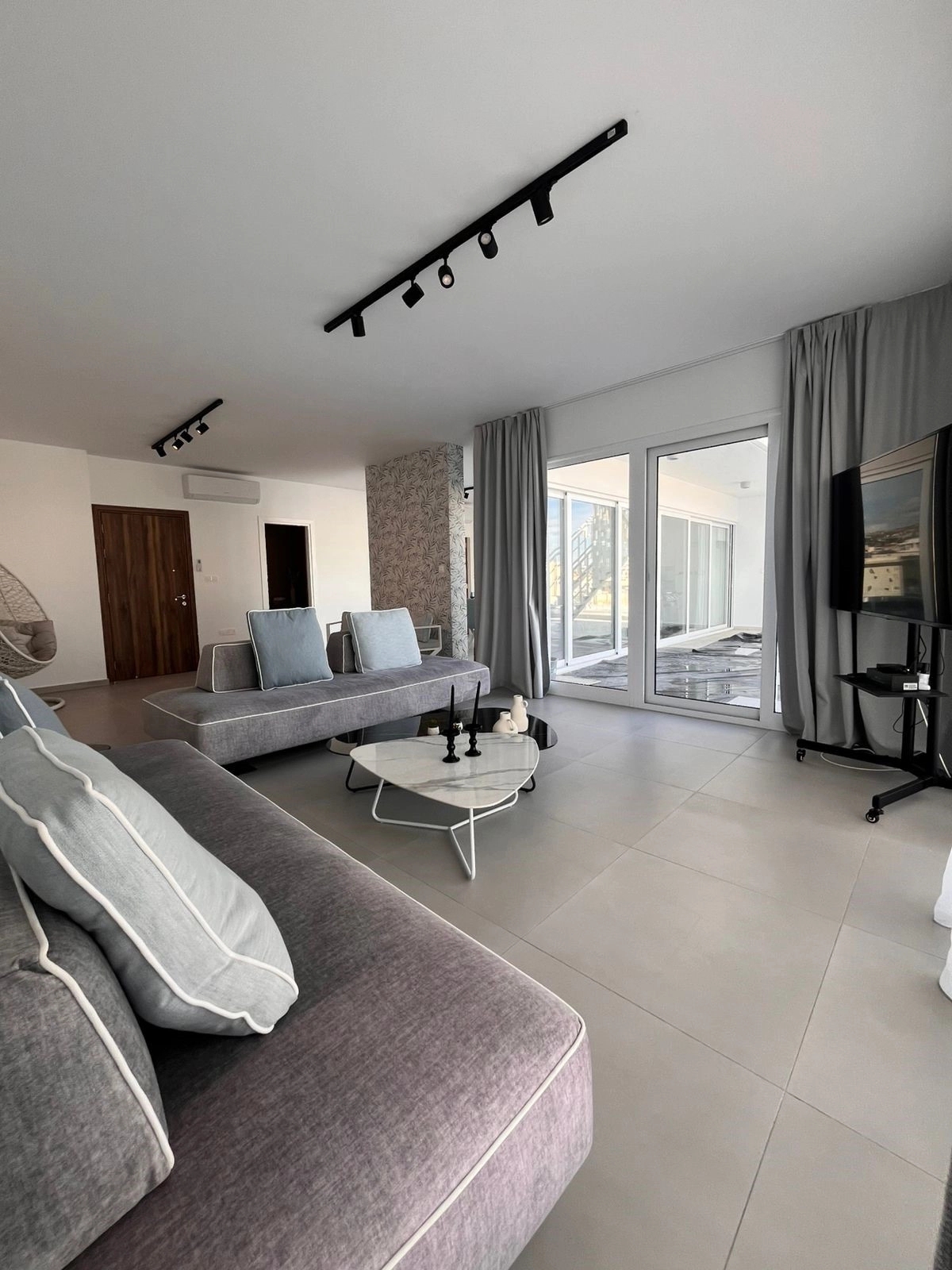 4 Bedroom Apartment for Sale in Limassol District