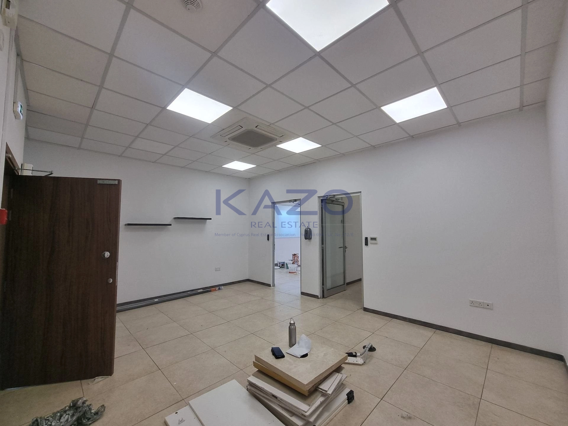 685m² Office for Rent in Limassol – Linopetra