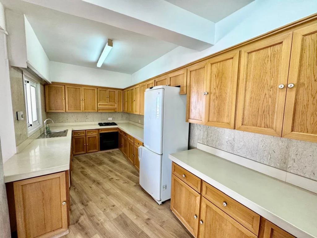 5 Bedroom Apartment for Sale in Limassol – Agia Zoni