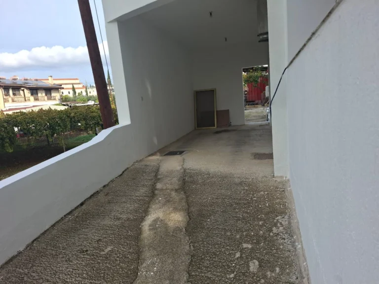 303m² Building for Sale in Paphos – Emba