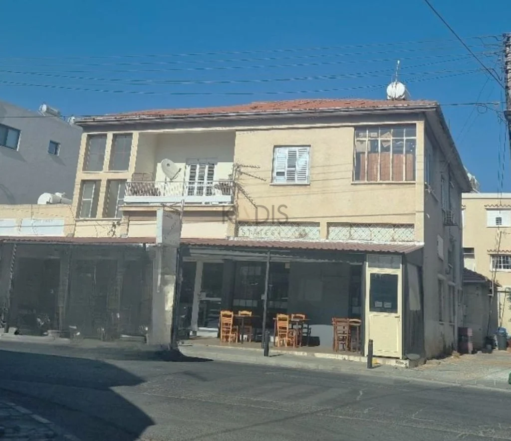 374m² Building for Sale in Kato Polemidia, Limassol District