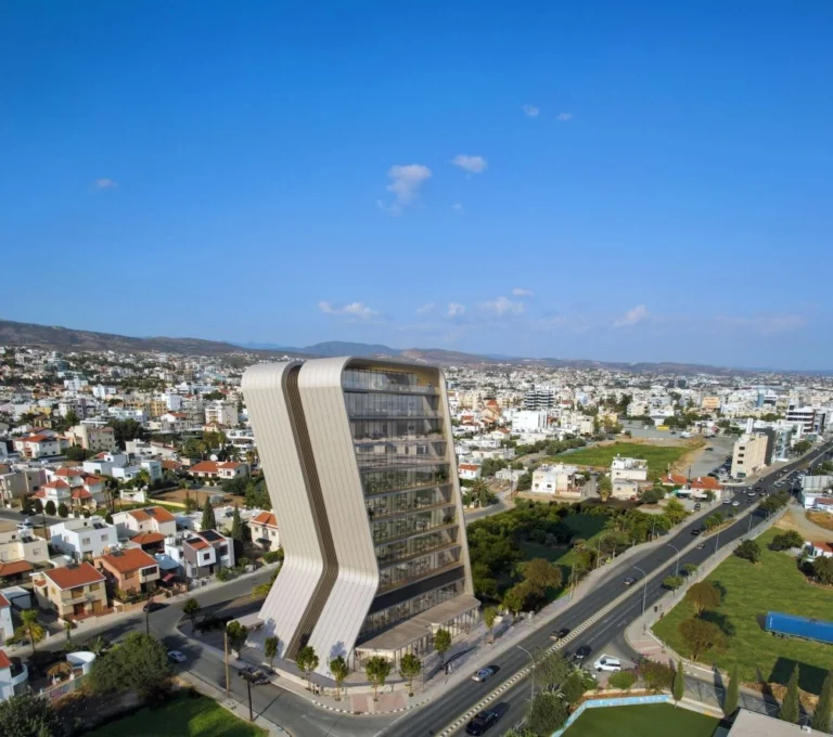 325m² Office for Sale