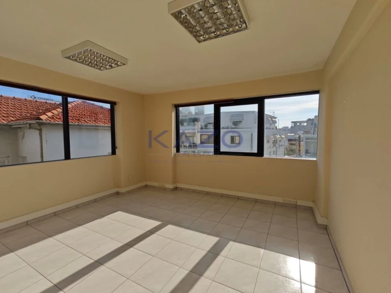 100m² Office for Rent in Limassol District