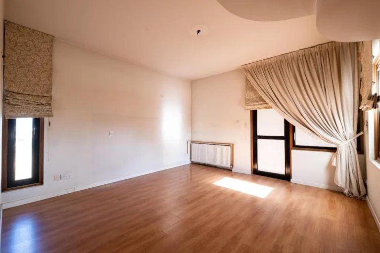 4 Bedroom House for Sale in Strovolos, Nicosia District
