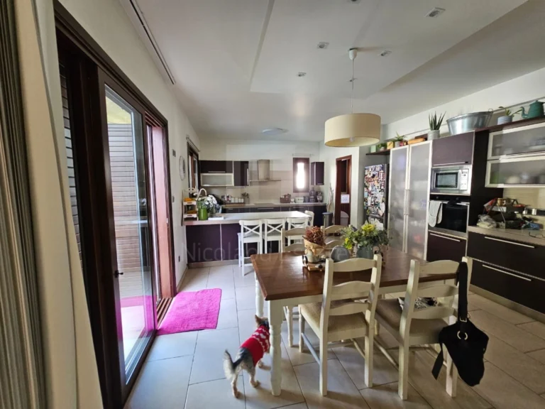 3 Bedroom House for Sale in Engomi, Nicosia District