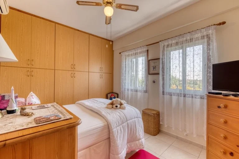 3 Bedroom House for Sale in Skarinou, Larnaca District