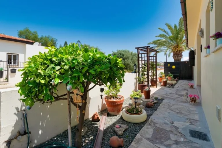 3 Bedroom House for Sale in Skarinou, Larnaca District