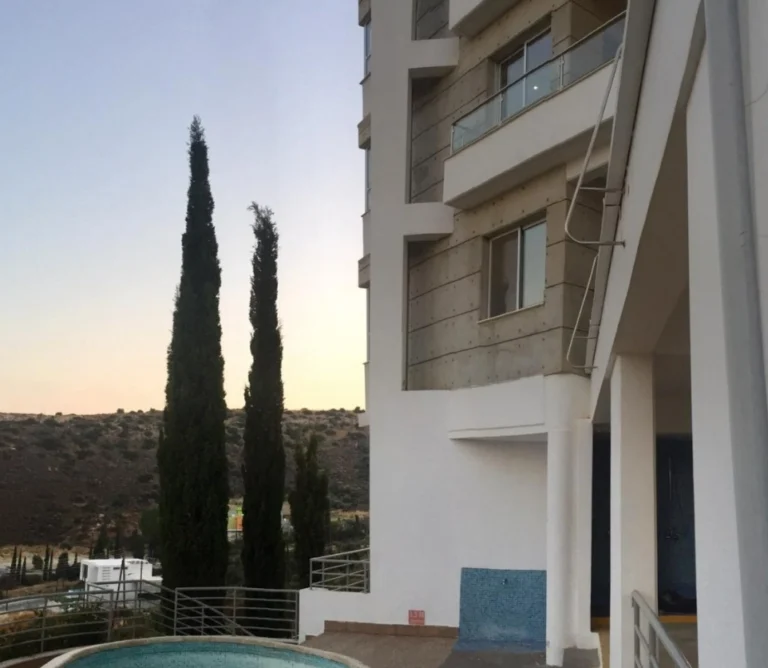 4 Bedroom Apartment for Rent in Germasogeia, Limassol District