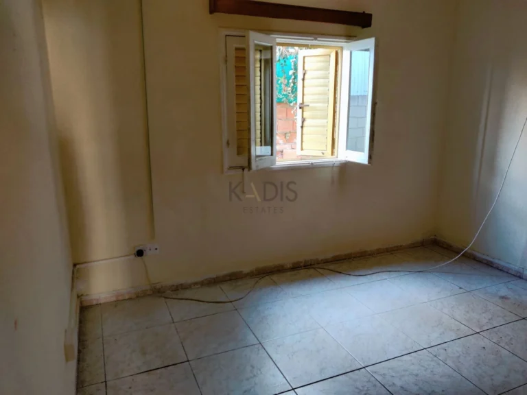 Cheap Houses and Villas for Sale Nicosia up to 200000 euro