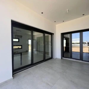 2 Bedroom House for Sale in Tseri, Nicosia District