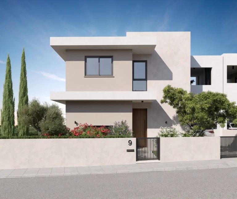 4 Bedroom House for Sale in Agios Tychonas, Limassol District