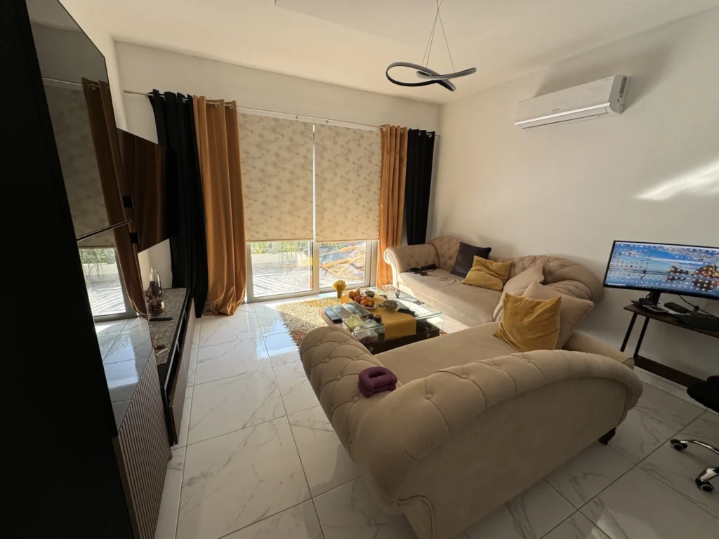 3 Bedroom Apartment for Sale in Tombs Of the Kings, Paphos District