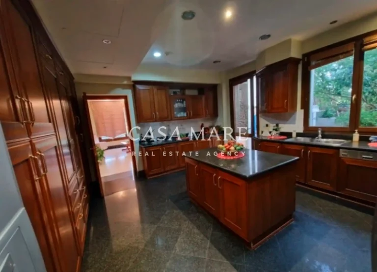 Cheap Houses and Villas for Sale Nicosia up to 900000 euro