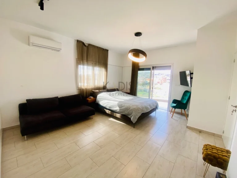 3 Bedroom House for Rent in Parekklisia, Limassol District