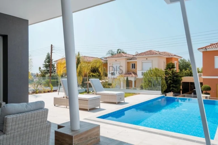 3 Bedroom House for Sale in Mouttagiaka, Limassol District
