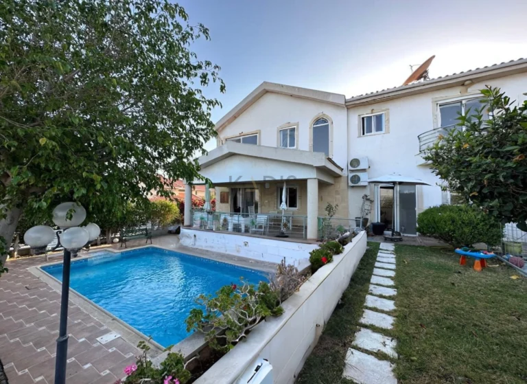 Cheap Houses and Villas for Sale Limassol up to 800000 euro