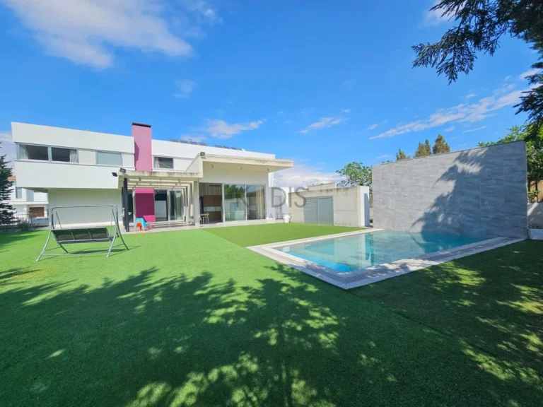 5 Bedroom House for Sale in Dali, Nicosia District