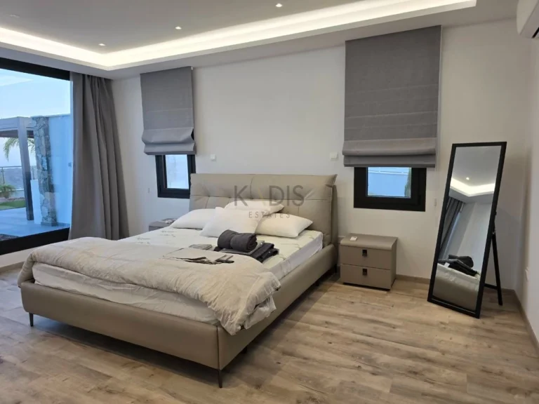 412m² House for Sale in Parekklisia, Limassol District