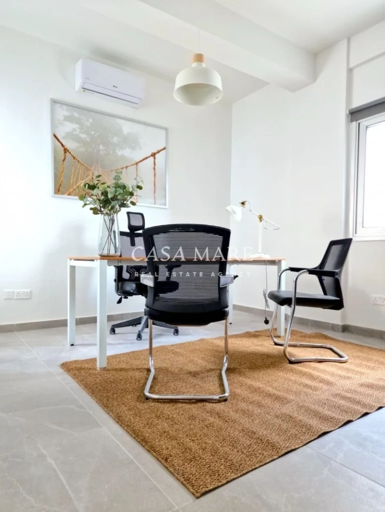 85m² Office for Sale
