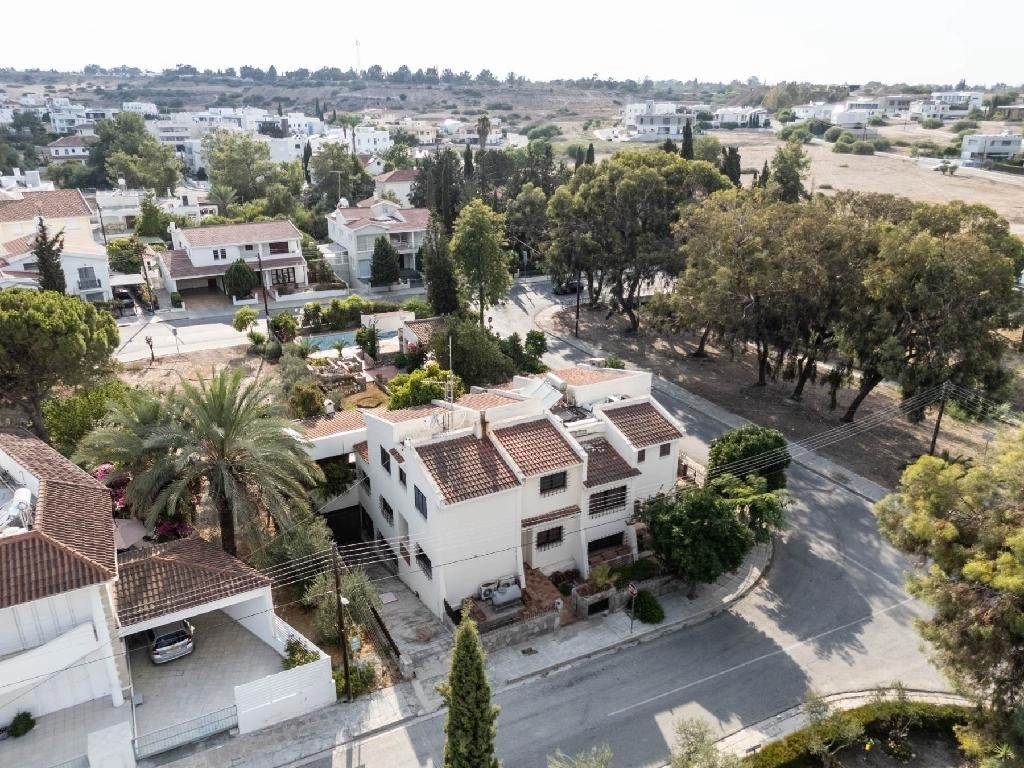 5 Bedroom House for Sale in Engomi, Nicosia District