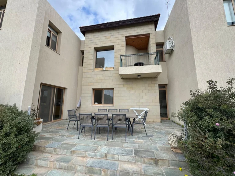 4 Bedroom House for Rent in Akrounta, Limassol District