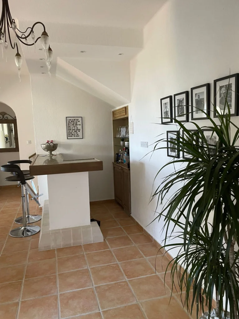 3 Bedroom House for Sale in Kamares, Paphos District