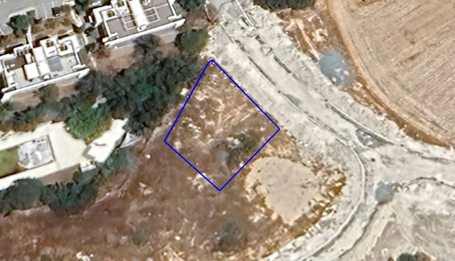 875m² Plot for Sale in Agios Tychonas, Limassol District