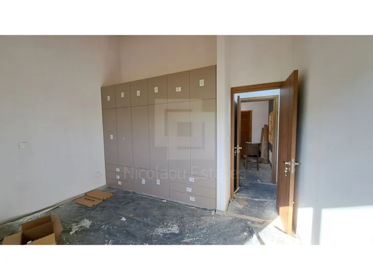 Cheap Houses and Villas for Sale Limassol up to 300000 euro
