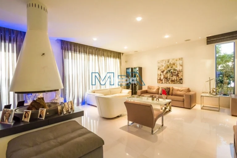 700m² House for Rent in Engomi, Nicosia District