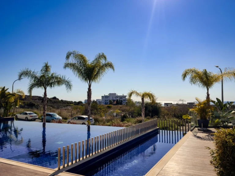 3 Bedroom Apartment for Sale in Amathounta, Limassol District
