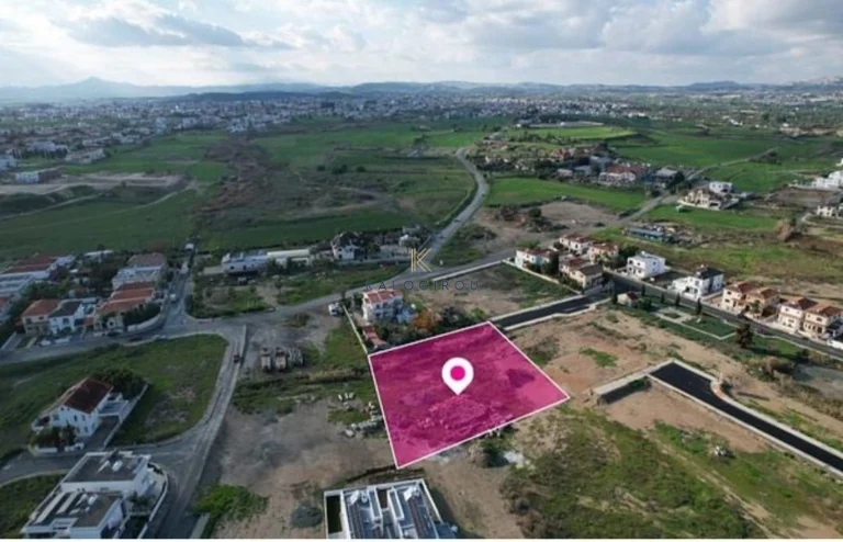 2,555m² Plot for Sale in Livadia Larnakas, Larnaca District